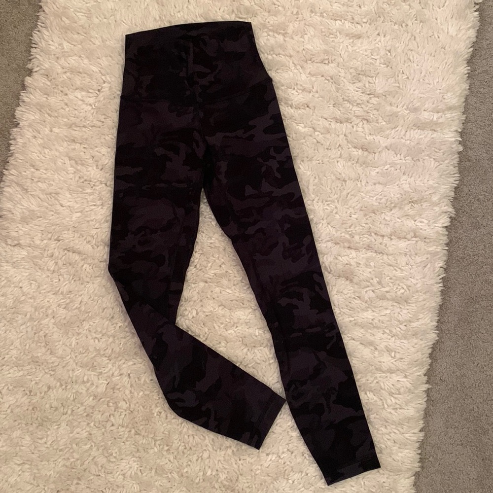 LULULEMON CAMO ALIGN 25IN LEGGING